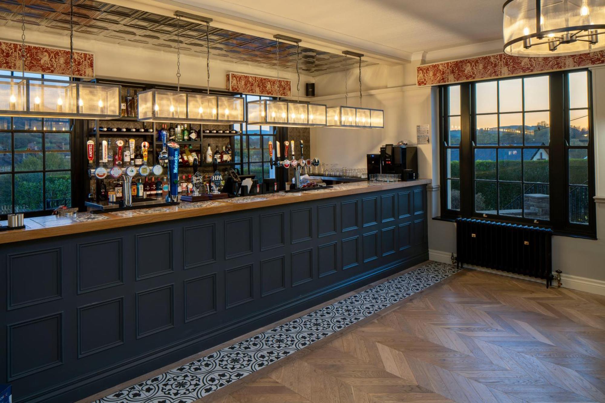 The Castle Of Brecon Hotel, Brecon, Powys Екстер'єр фото