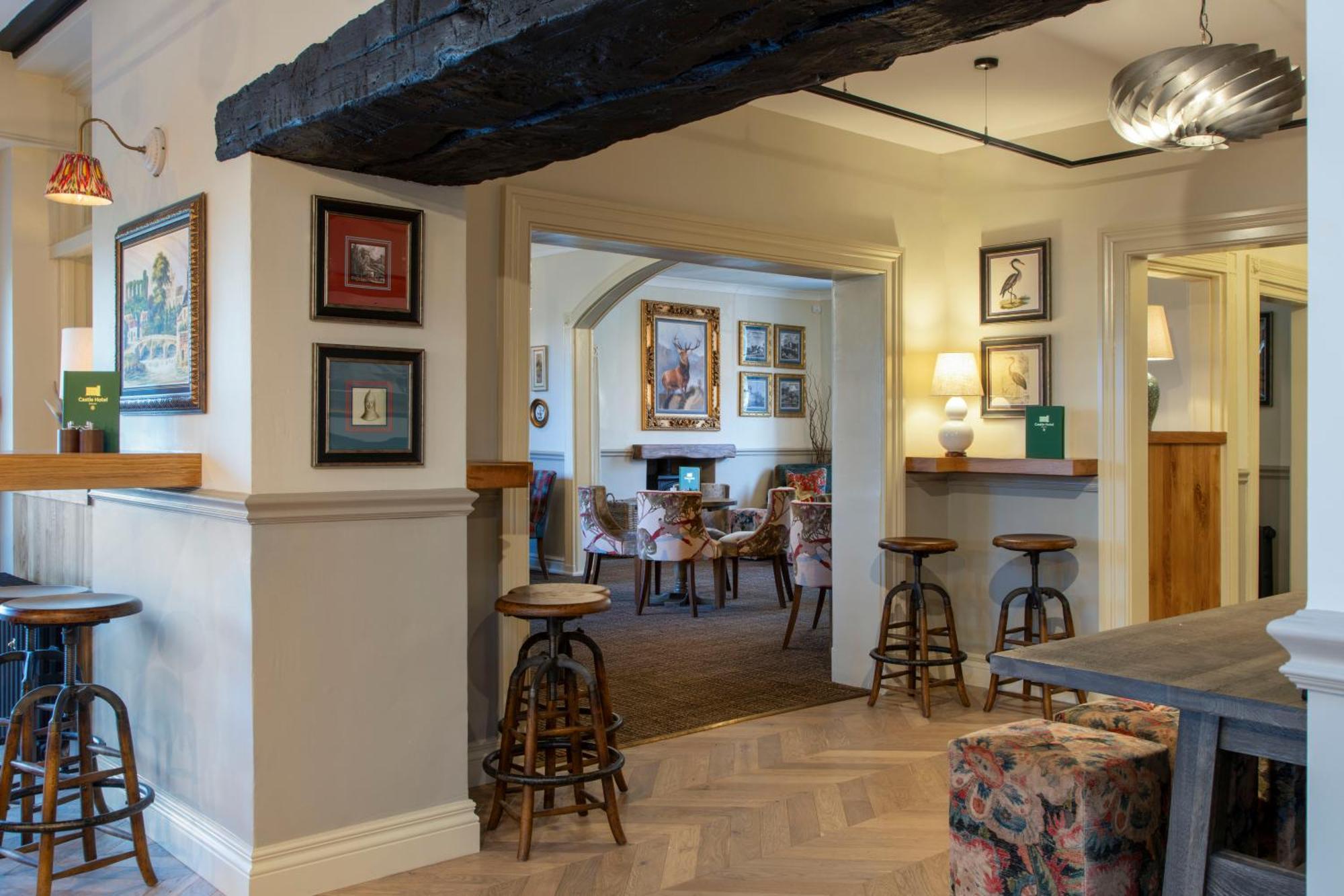The Castle Of Brecon Hotel, Brecon, Powys Екстер'єр фото